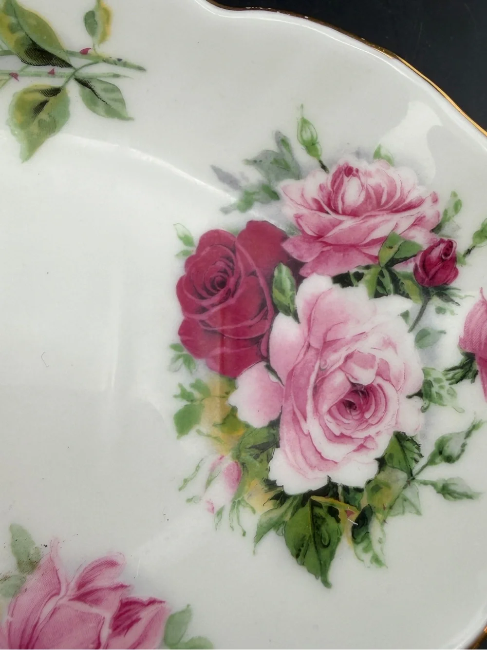 Vintage Crown Staffordshire England Fine Bone China Rose Flower Bath Soap Dish